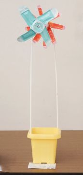 作品タイトル:ペットボトル風車 作者:吉本　煌清 の画像